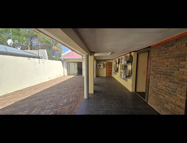 402M² OFFICE FOR SALE IN POLOKWANE CENTRAL